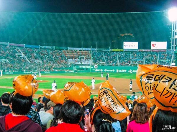 Spring Things to Do in South Korea Lotte Giants  Busan Image