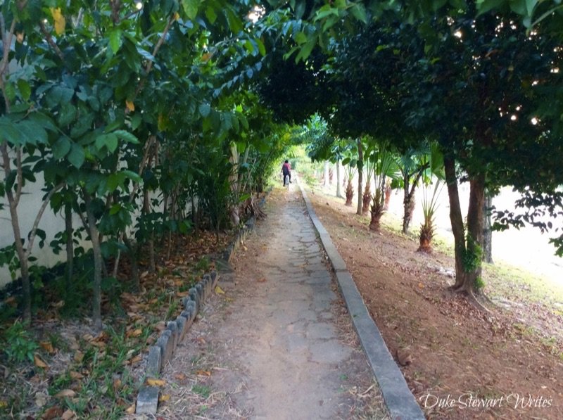 Footpath near the Kuala Lumpur Airport