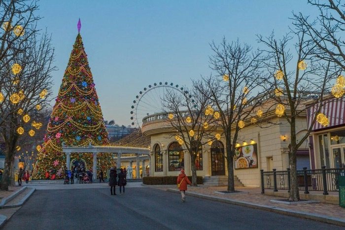 Winter Lights at Everland via Boboandchichi.com