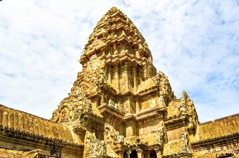 Angkor Wat Gopura with some decay