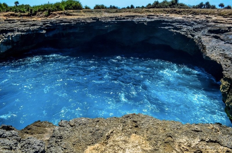 Nusa Lembongan Devils Tear Water