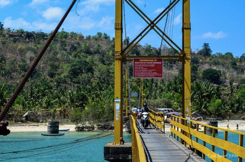 Nusa Lembongan Suspension Bridge