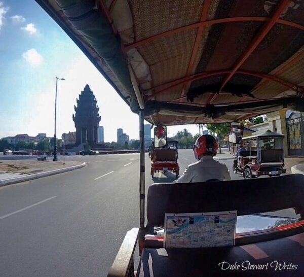 Phnom Penh Independence Monument