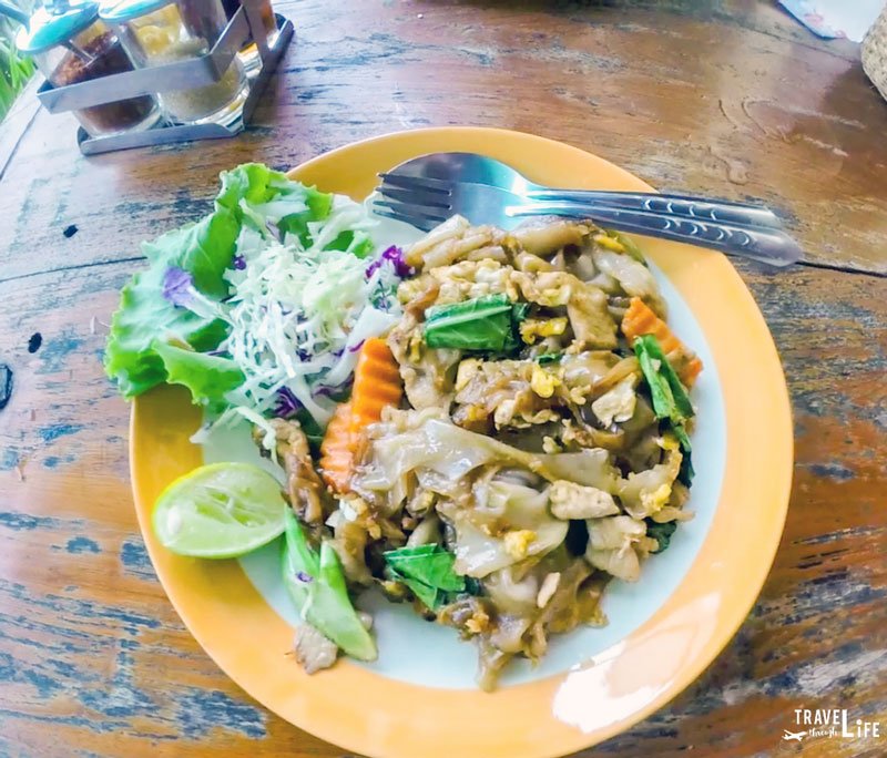Thailand Pai Nas Kitchen Drunken Noodle