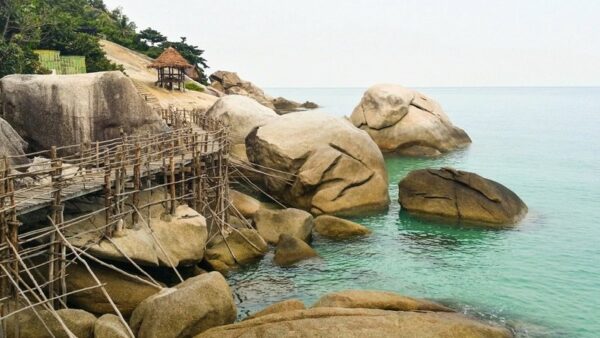 Koh Phangan Secret Beach Photo by Sarah from Live Dream Discover