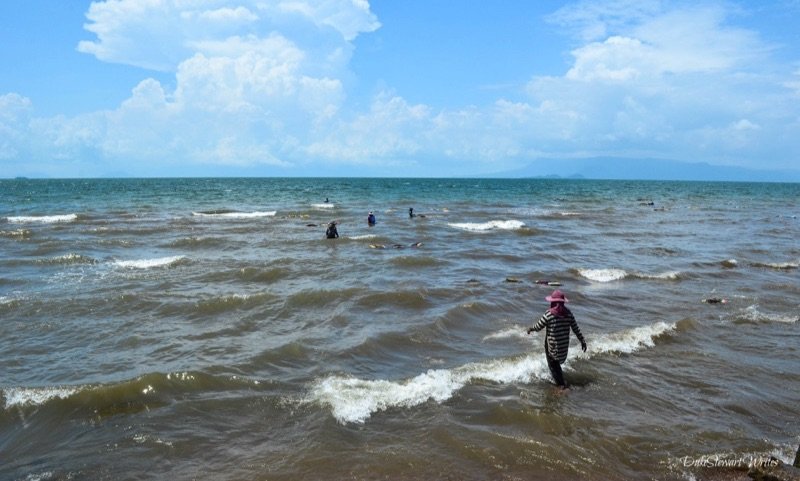 cambodia-kep-crab-ladies