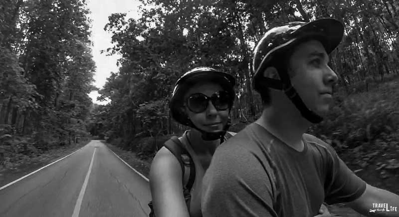 Driving to Bua Thong Sticky Waterfalls from Chiang Mai