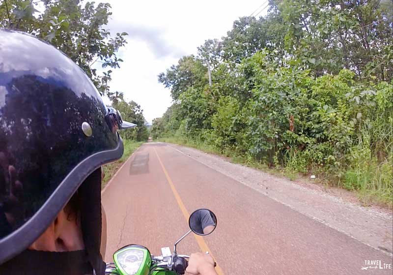 Driving to Chiang Mai from Bua Thong Sticky Waterfalls