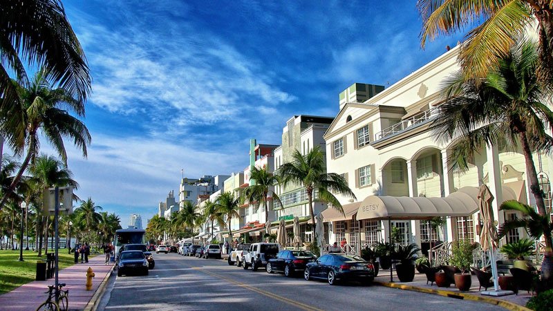 Miami Travel Ocean Drive Photo by Flickr User Geoff Livingston