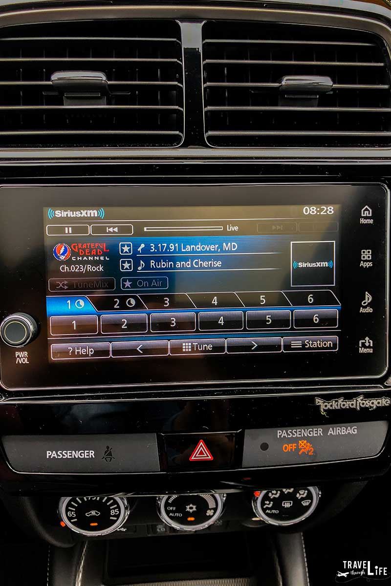 Mitsubishi SUV 2018 Touchscreen