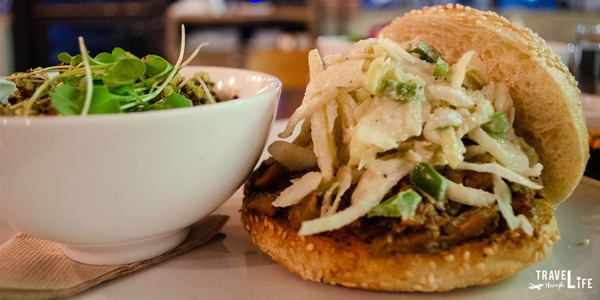 fun places to eat in charlotte
