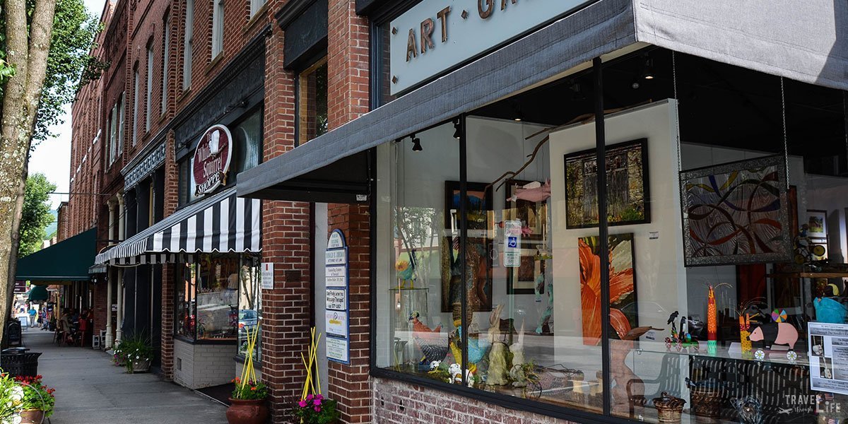 Eight Fun Weekend Things to do in Brevard North Carolina Travel Guide