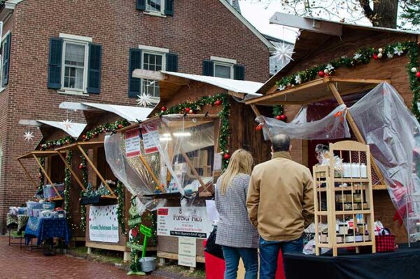 Christmas Huts Bethlehem PA Image